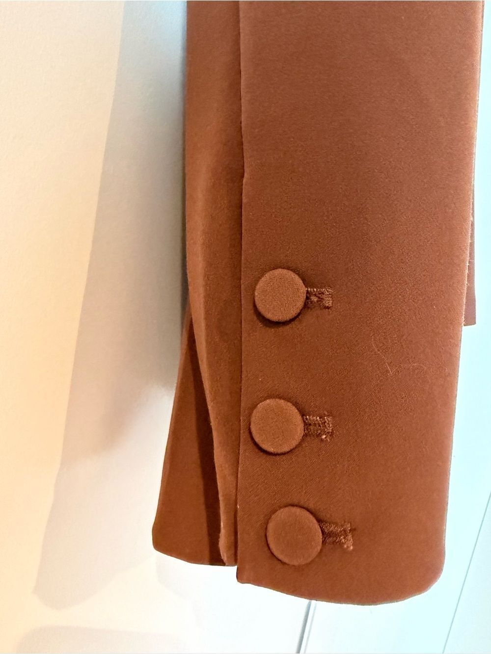 Camila Coelho Pink Label Brown Blazer and short set - Picture 12 of 17